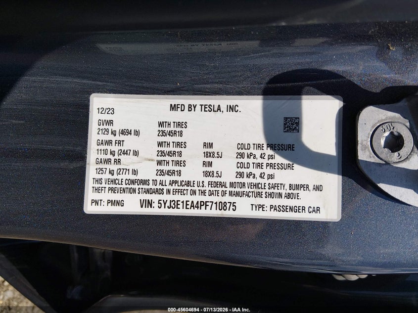 TESLA MODEL 3 - zdjęcie 9
