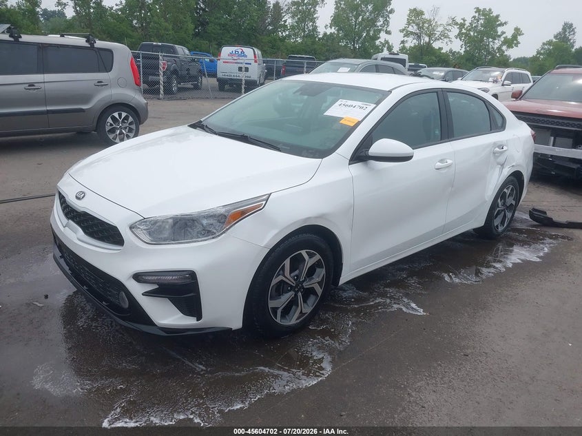 2021 KIA FORTE auction photo 2