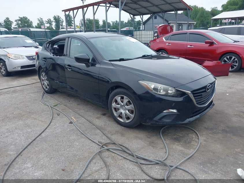 Vin: jm1bm1t73e1158040, lot: 46103189, mazda mazda3 i sv 2014 img_1