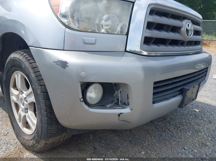 2015 Toyota Sequoia Limited 5.7L V8 VIN: 5TDJY5G11FS121554 Lot: 45604845