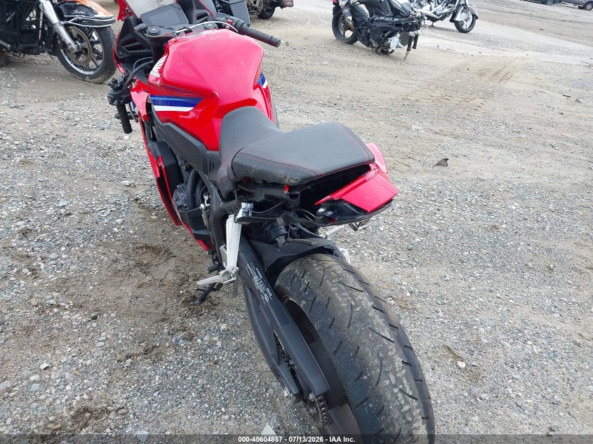 2025 Honda Cbr650 R VIN: MLHRH1558S5100196 Lot: 45604857