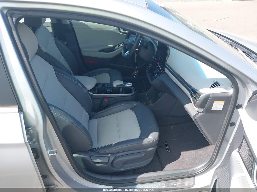 2020 HYUNDAI IONIQ ELECTRIC auction photo 5