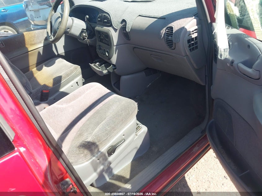 1999 DODGE GRAND CARAVAN auction photo 5