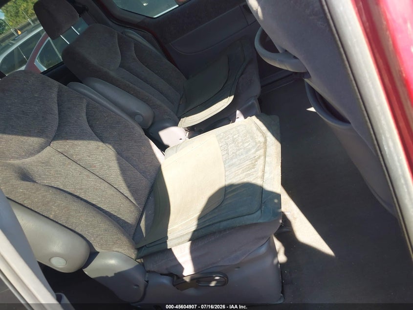 1999 DODGE GRAND CARAVAN auction photo 8