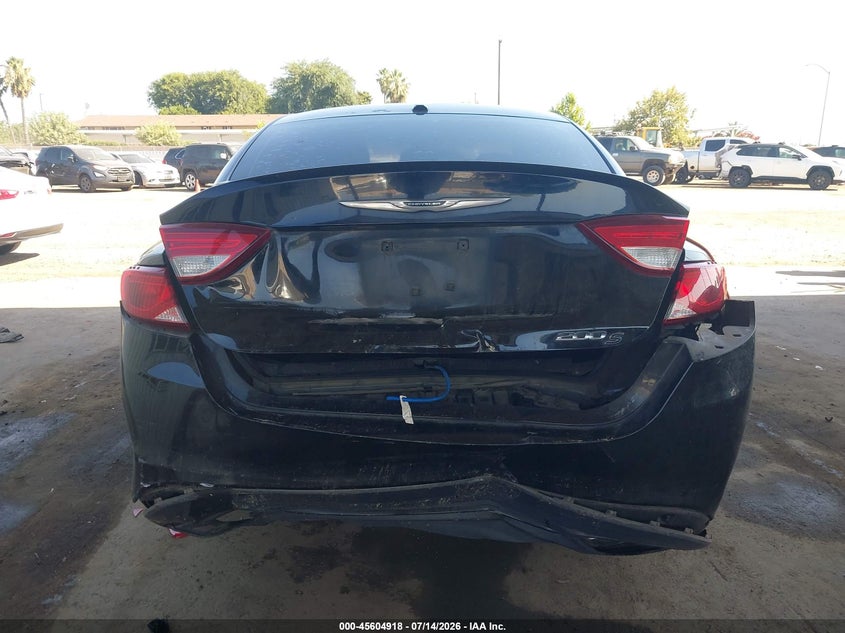 2015 CHRYSLER 200 auction photo 6