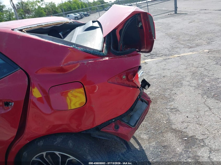 2016 TOYOTA COROLLA auction photo 6