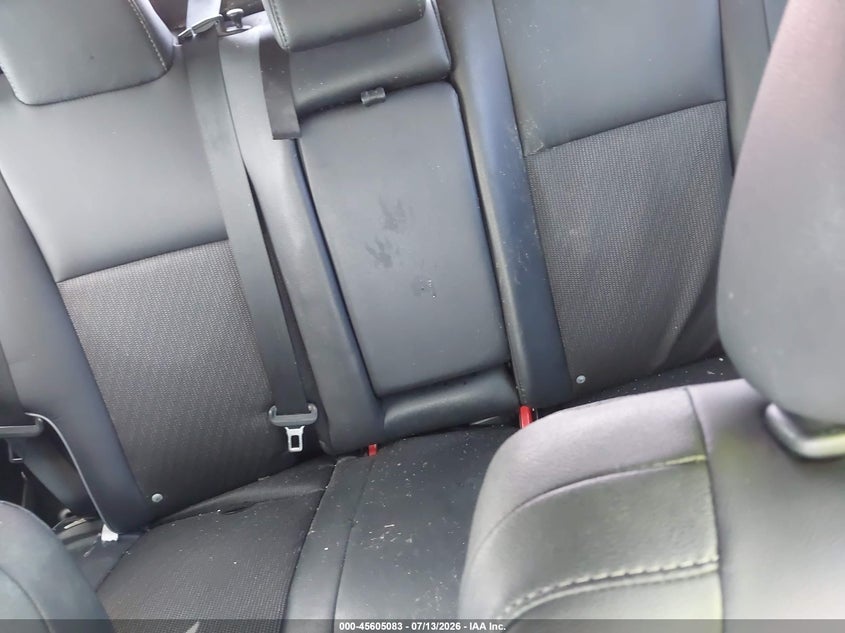 2016 TOYOTA COROLLA auction photo 8