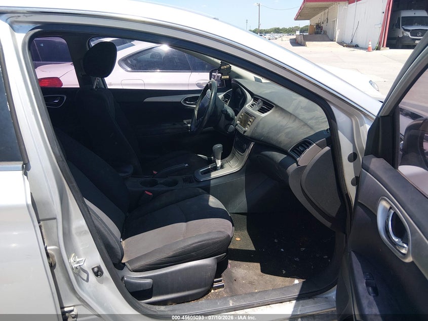 2014 NISSAN SENTRA auction photo 5