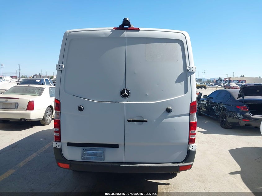 2014 Mercedes-Benz Sprinter 2500 Normal Roof VIN: WD3PE7CC1E5832899 Lot: 45605125
