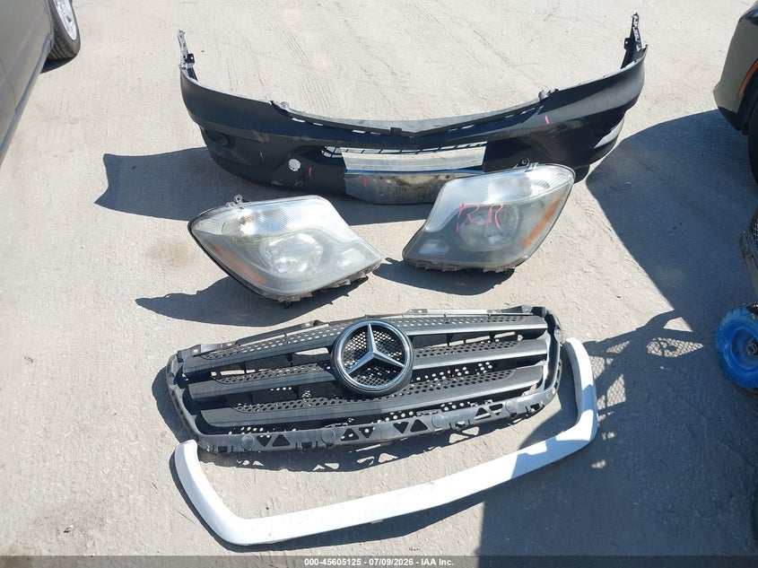 2014 Mercedes-Benz Sprinter 2500 Normal Roof VIN: WD3PE7CC1E5832899 Lot: 45605125