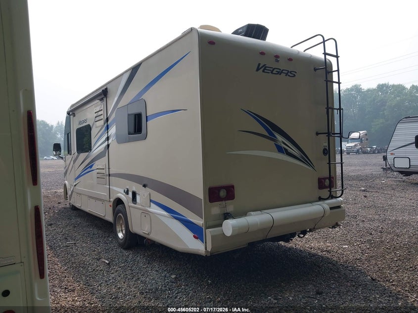 2017 FORD E-450 STRIPPED auction photo 3