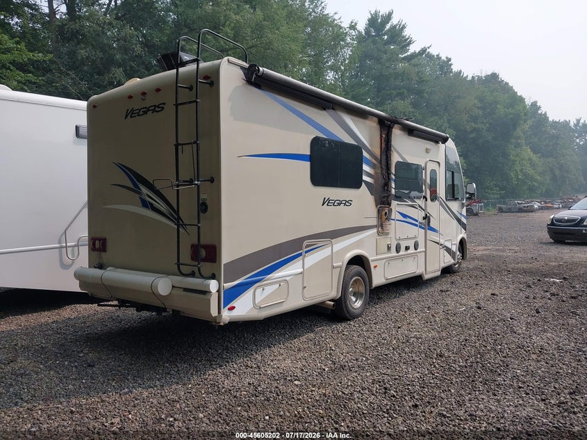 2017 FORD E-450 STRIPPED auction photo 4