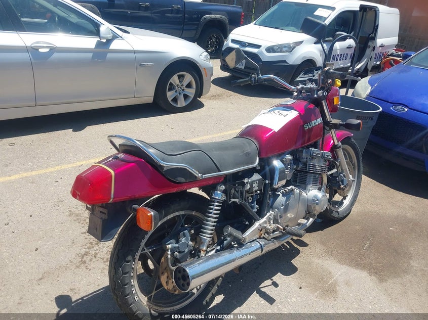 1981 SUZUKI GS750 auction photo 4