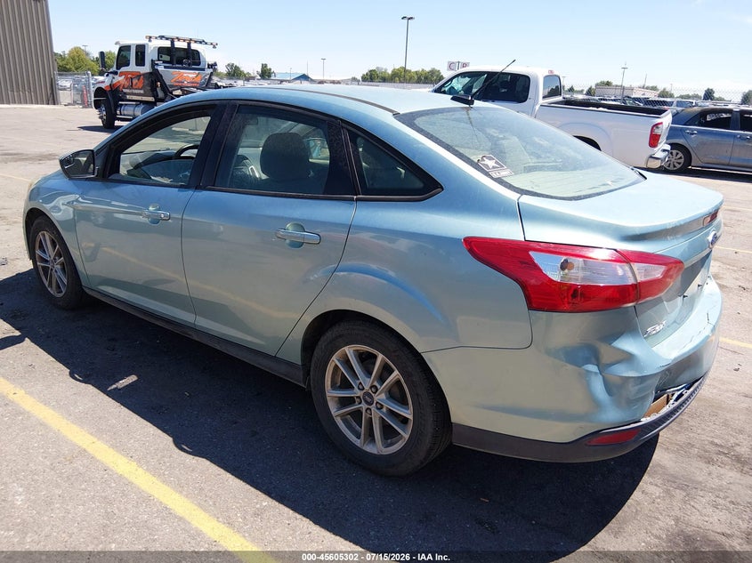 Vin: 1fahp3f27cl394162, lot: 46103725, ford focus se 20123