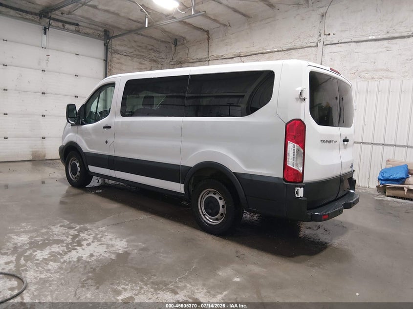 2018 FORD TRANSIT-150 auction photo 3