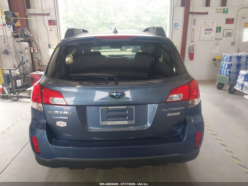2014 Subaru Outback 2.5I Premium VIN: 4S4BRBCC3E3207029 Lot: 45605406