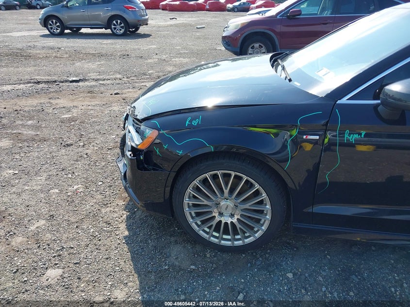 2016 AUDI A3 auction photo 6