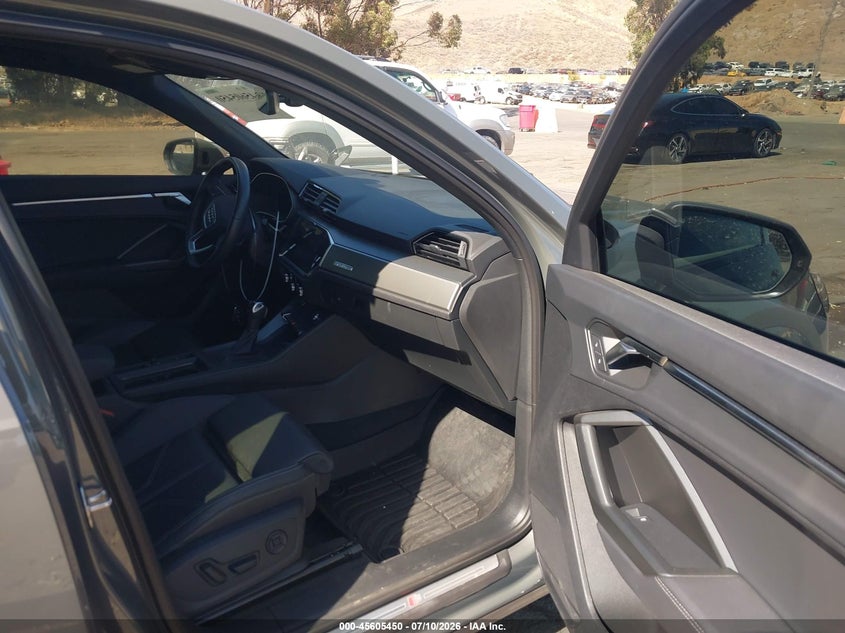 2025 AUDI Q3 PREMIUM 45 TFSI S LINE QUATTRO TIPTRONIC — Photo 5