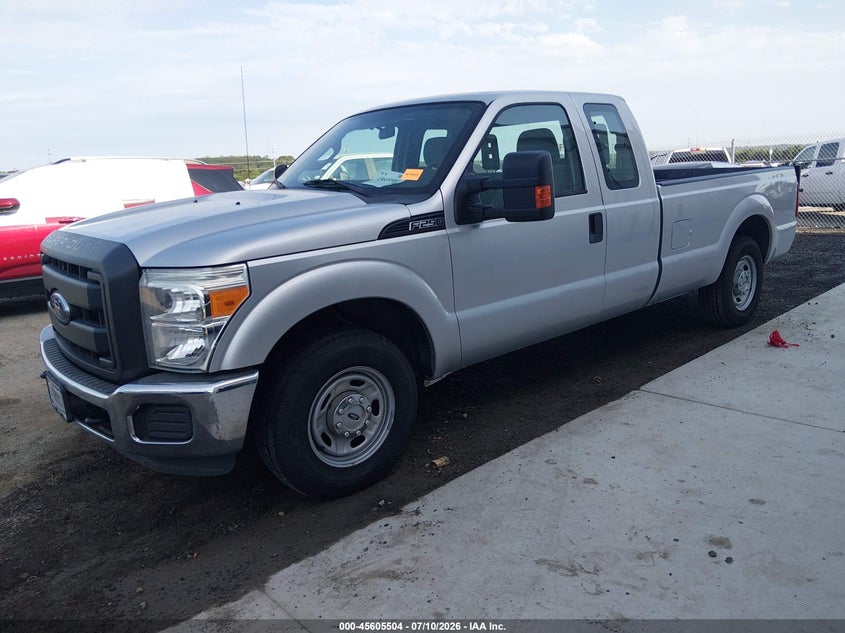 2016 FORD F-250 auction photo 2