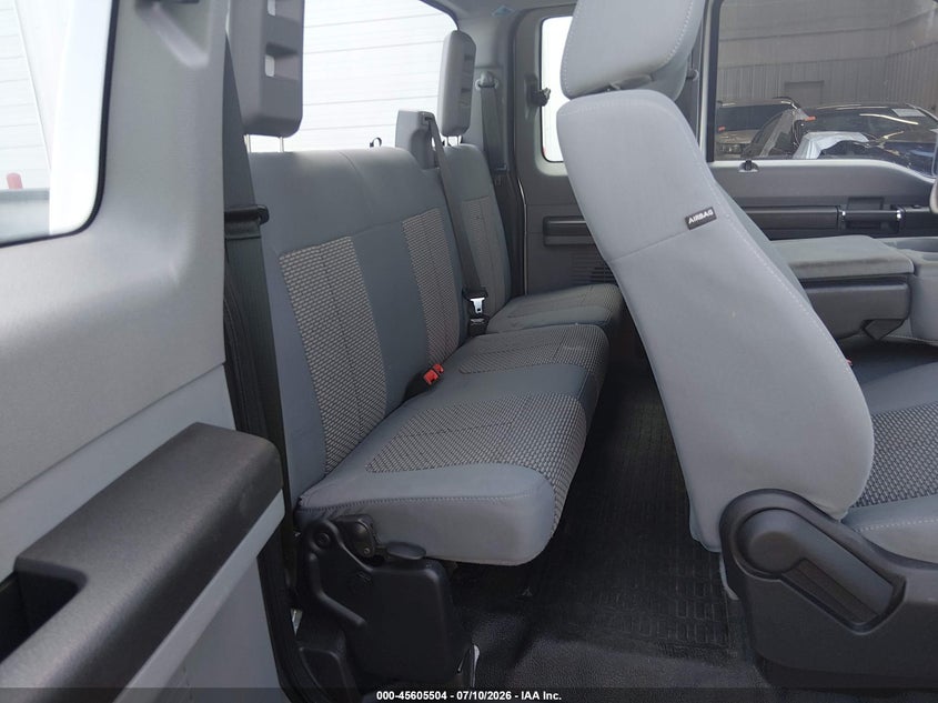 2016 FORD F-250 auction photo 8