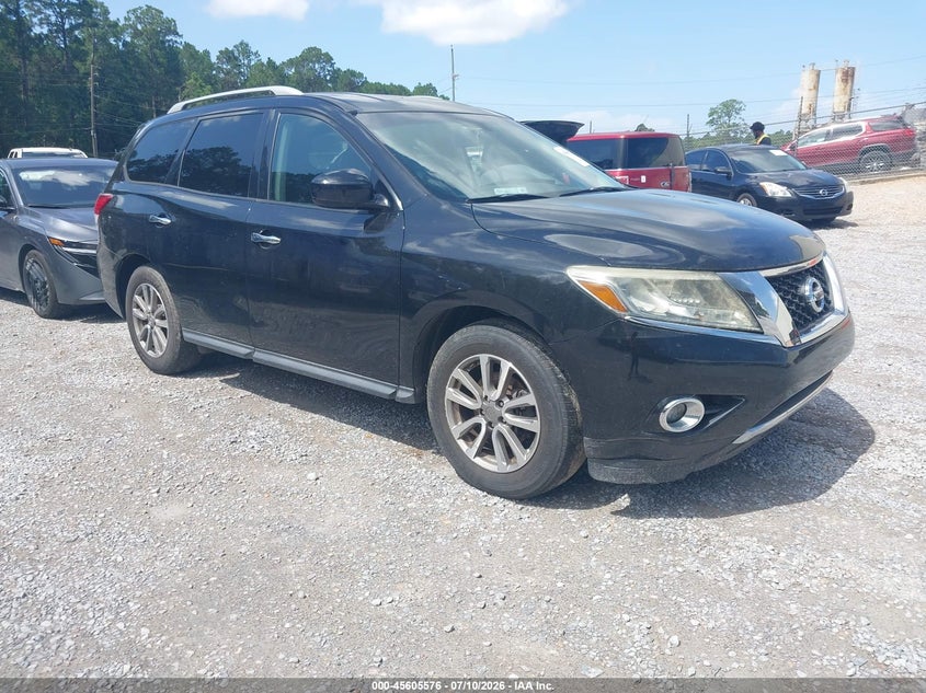 2015 NISSAN PATHFINDER auction photo 1
