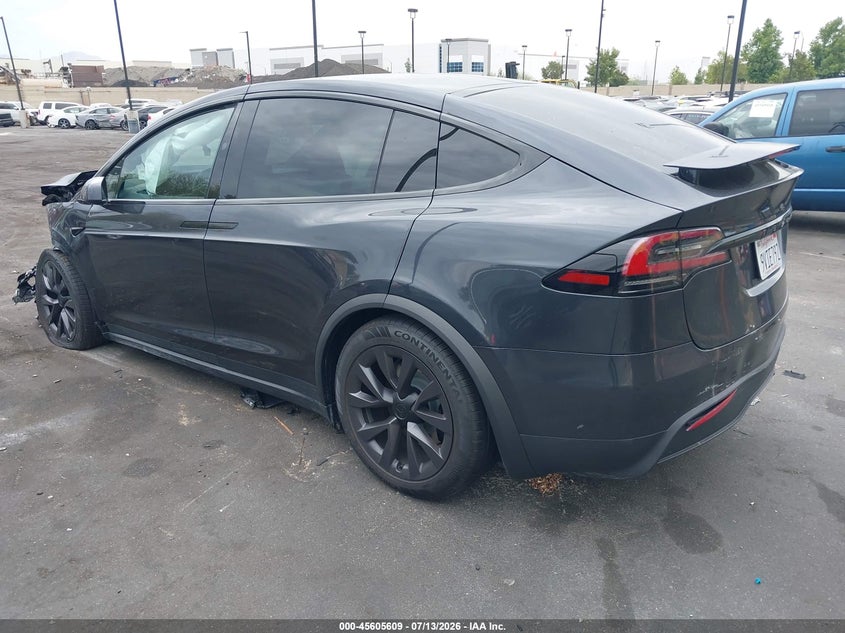 2025 Tesla Model X Long Range VIN: 7SAXCDE52SF470927 Lot: 45605609