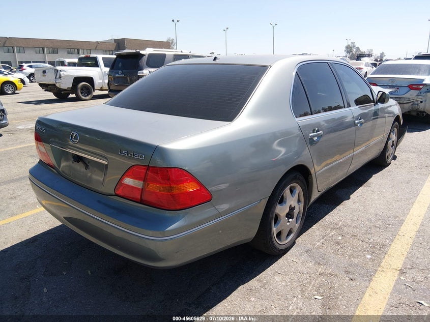 2001 LEXUS LS 430 auction photo 4