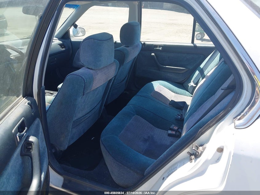 1991 HONDA ACCORD auction photo 8