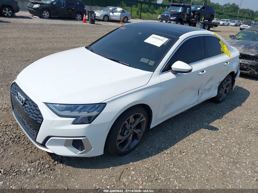 Vin: wauaudgy3na012170, lot: 46104065, audi a3 premium 40 tfsi front-wheel drive s tronic 20222