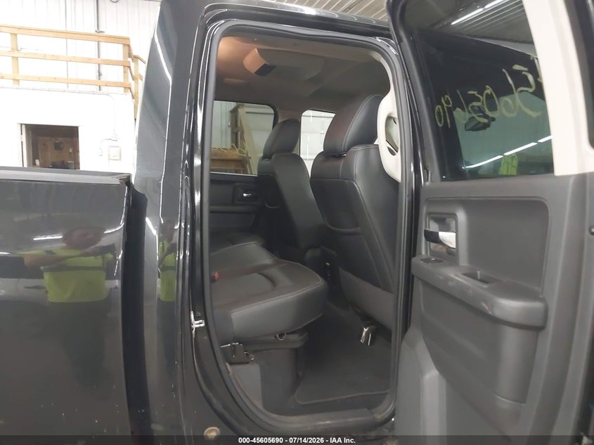 2011 RAM RAM 1500 SPORT · Фото 8