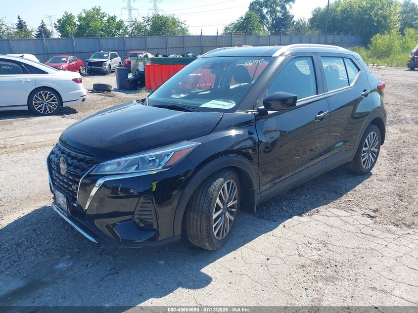 2022 NISSAN KICKS auction photo 2