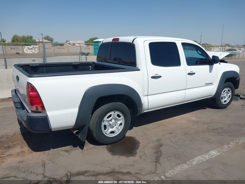 2015 TOYOTA TACOMA auction photo 4