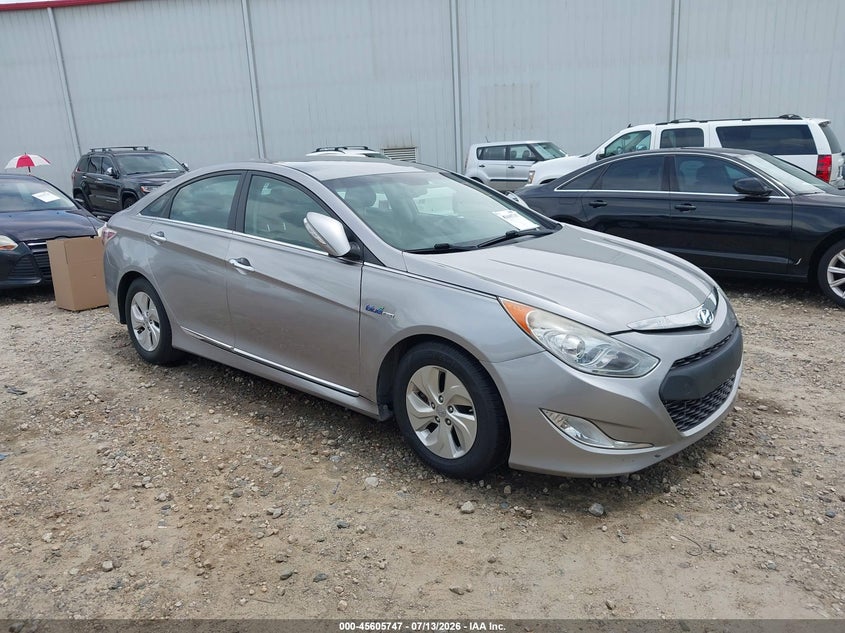 2013 Hyundai Sonata Hybrid