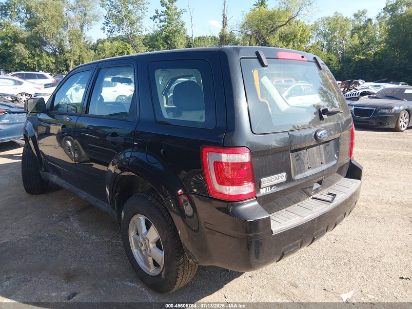 2010 FORD ESCAPE auction photo 3