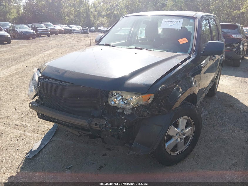 2010 FORD ESCAPE auction photo 6