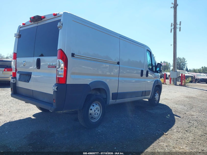 2017 RAM PROMASTER 1500 auction photo 4