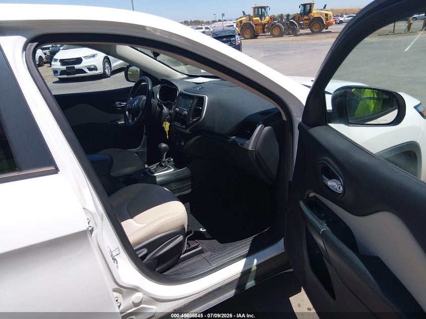 2016 JEEP CHEROKEE auction photo 5