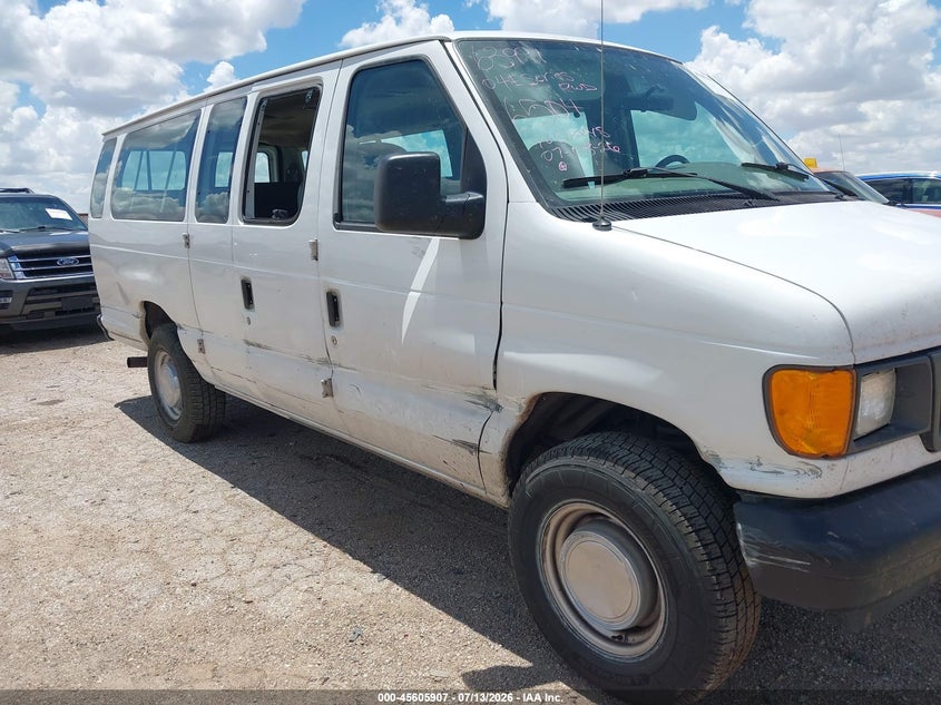 2004 Ford E-350 Super Duty Xl/Xlt VIN: 1FBSS31L84HA56504 Lot: 45605907