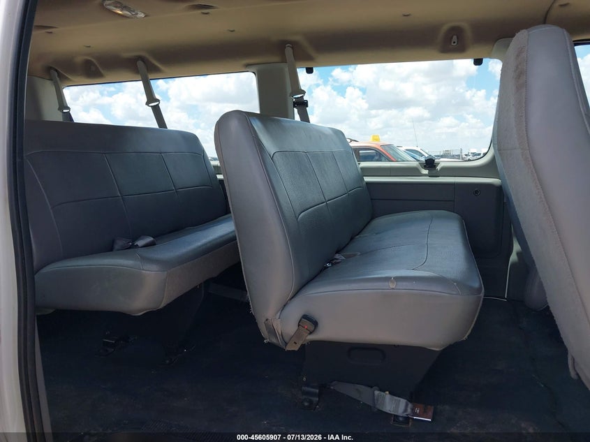 2004 Ford E-350 Super Duty Xl/Xlt VIN: 1FBSS31L84HA56504 Lot: 45605907