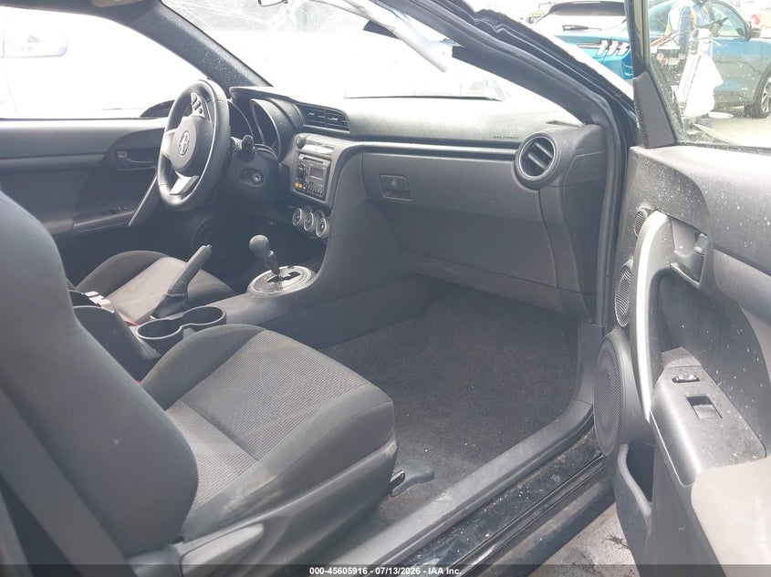 2013 SCION TC auction photo 5