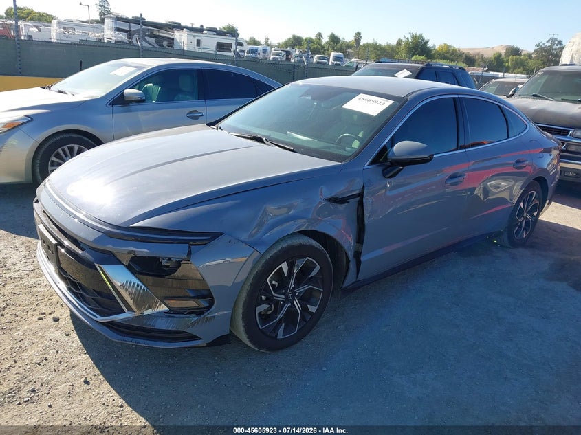 2024 Hyundai Sonata Sel, Left Front, IAAI, VIN KMHL64JA1RA353814 — photo 2