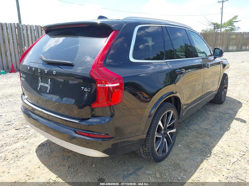 2022 VOLVO XC90 — zdjęcie 4
