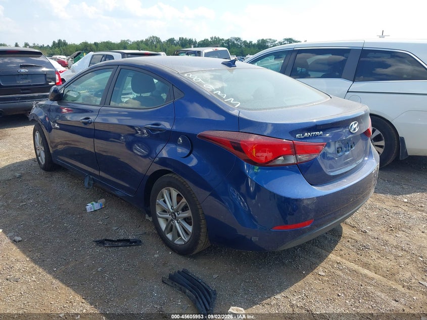 2016 HYUNDAI ELANTRA auction photo 3