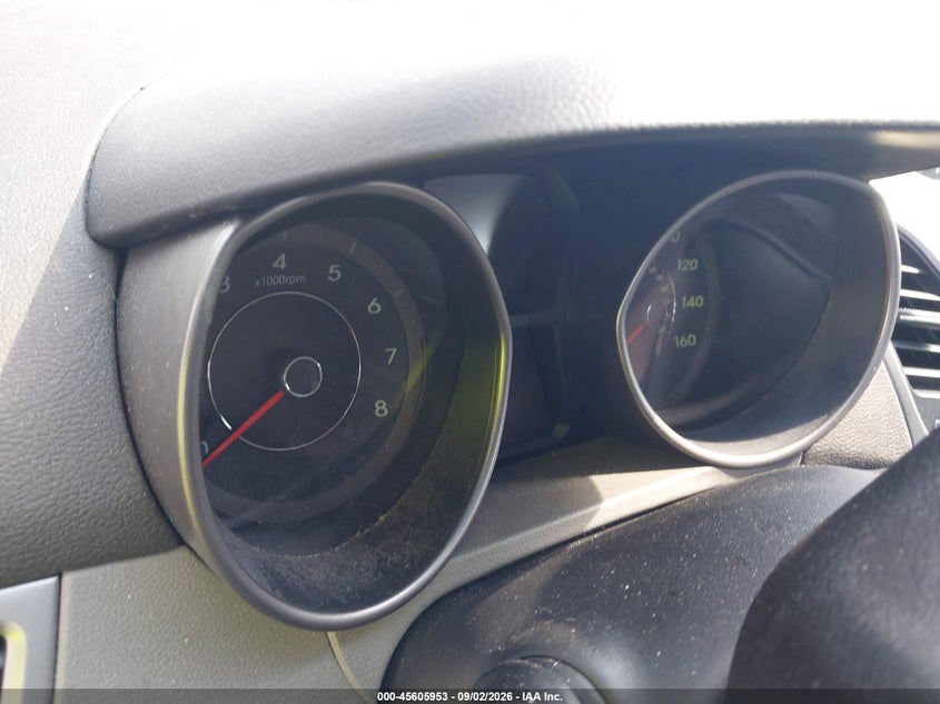 2016 HYUNDAI ELANTRA auction photo 7