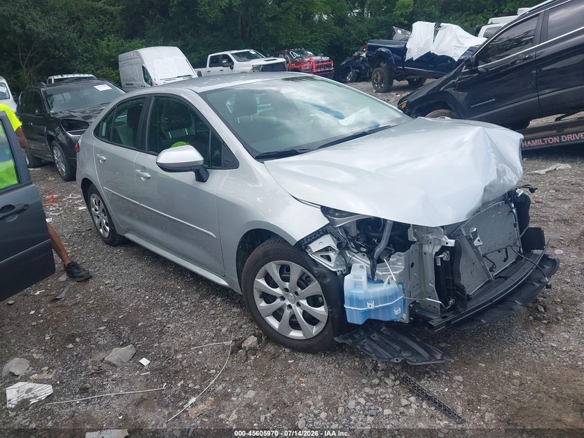 2026 TOYOTA COROLLA auction photo 1