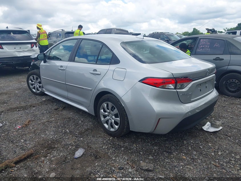 2026 TOYOTA COROLLA auction photo 3