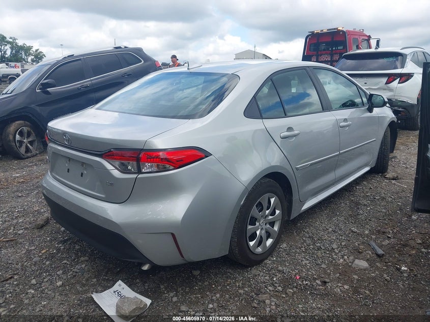 2026 TOYOTA COROLLA auction photo 4