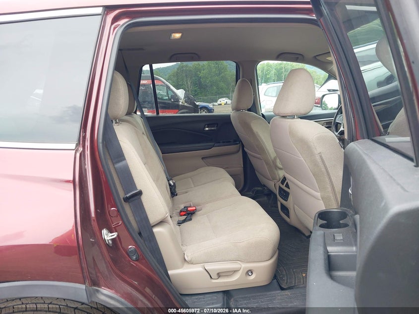 2019 HONDA PILOT auction photo 8