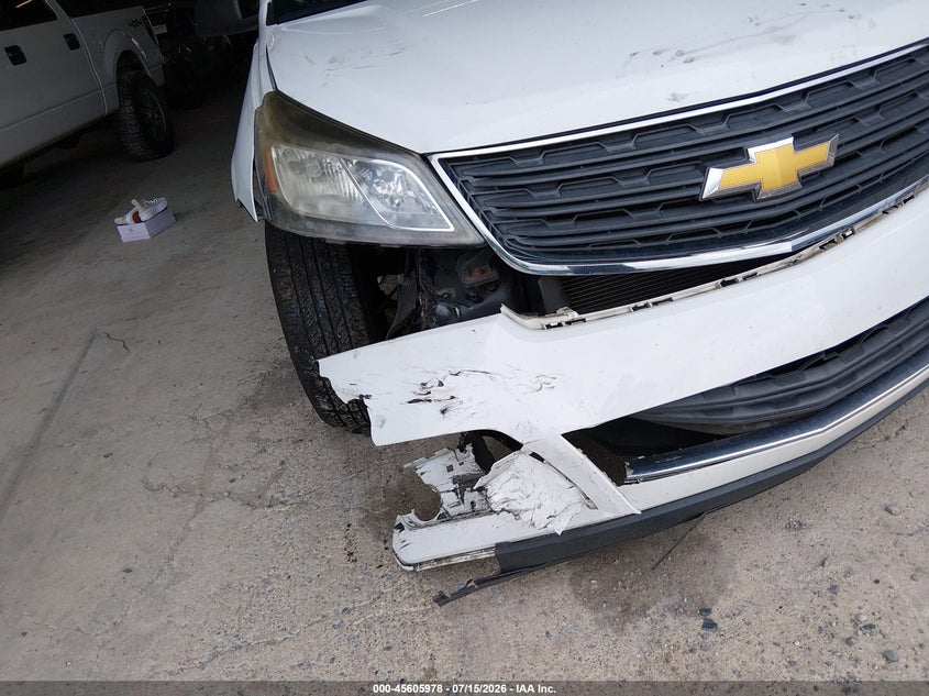2016 CHEVROLET TRAVERSE auction photo 6