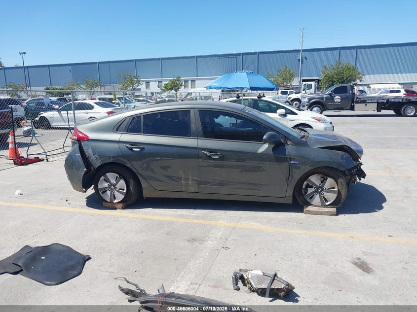 2020 Hyundai Ioniq Hybrid Blue VIN: KMHC65LC5LU227322 Lot: 45606004